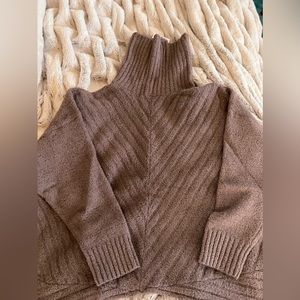 Size 2x.          EC woman’s plus sweaters.      Simply Vera Vera wang.     NWT